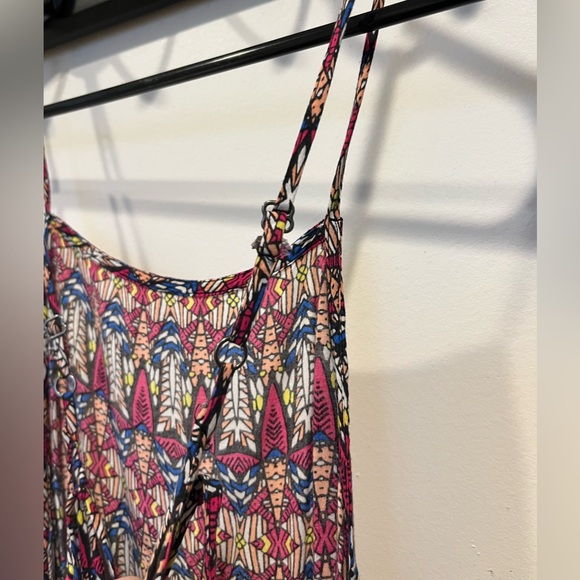 Midsize Geometric Patterned Dress - Picture 6 of 9